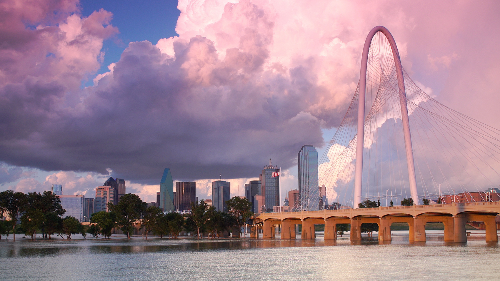 Dallas downtown skyline Margaret Hunt Hill Bridge. Credit: Dallas CVB